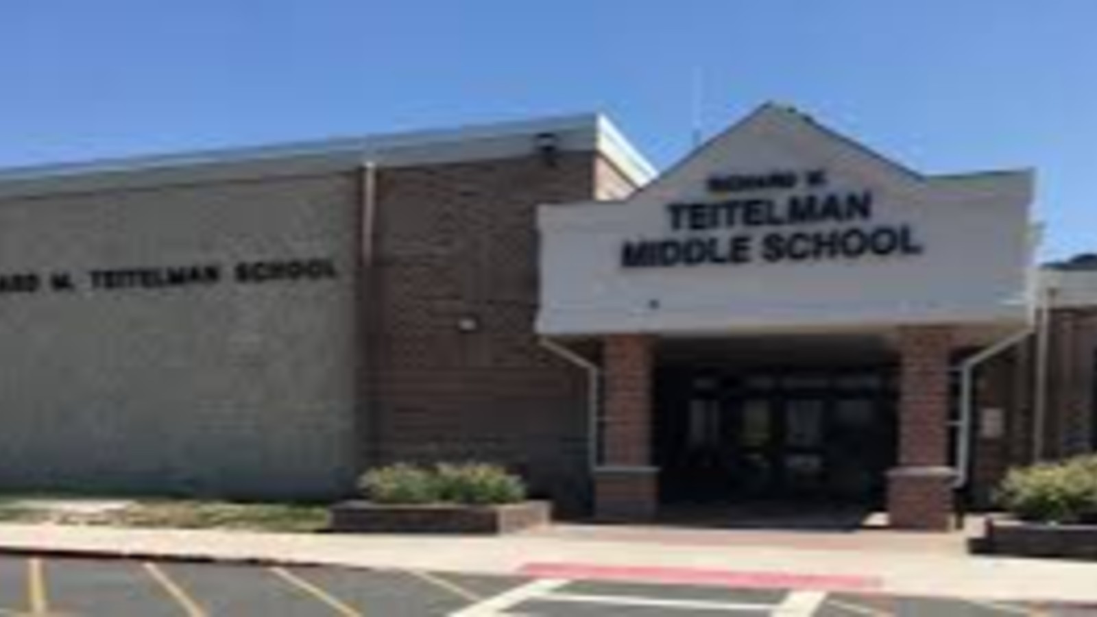 Richard Teitelman Middle School Photo