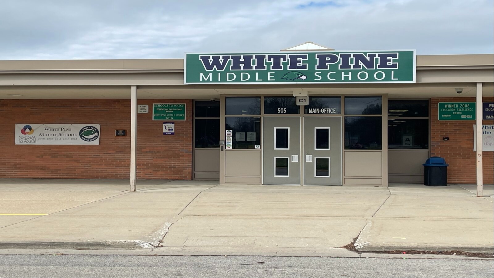 White Pine Middle School Photo