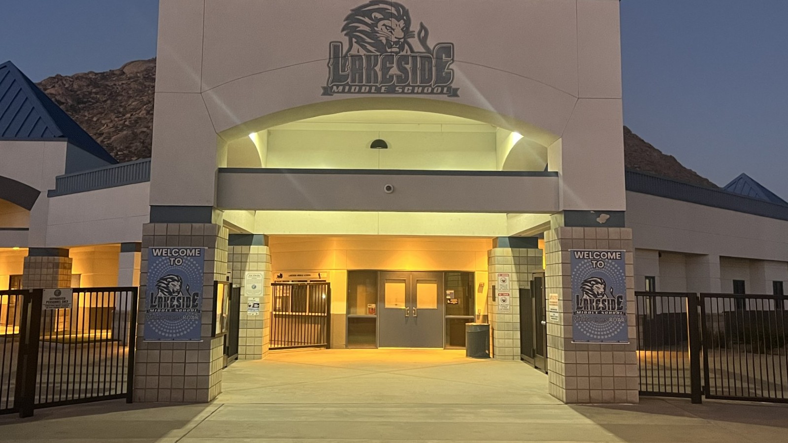 Lakeside Middle School Photo