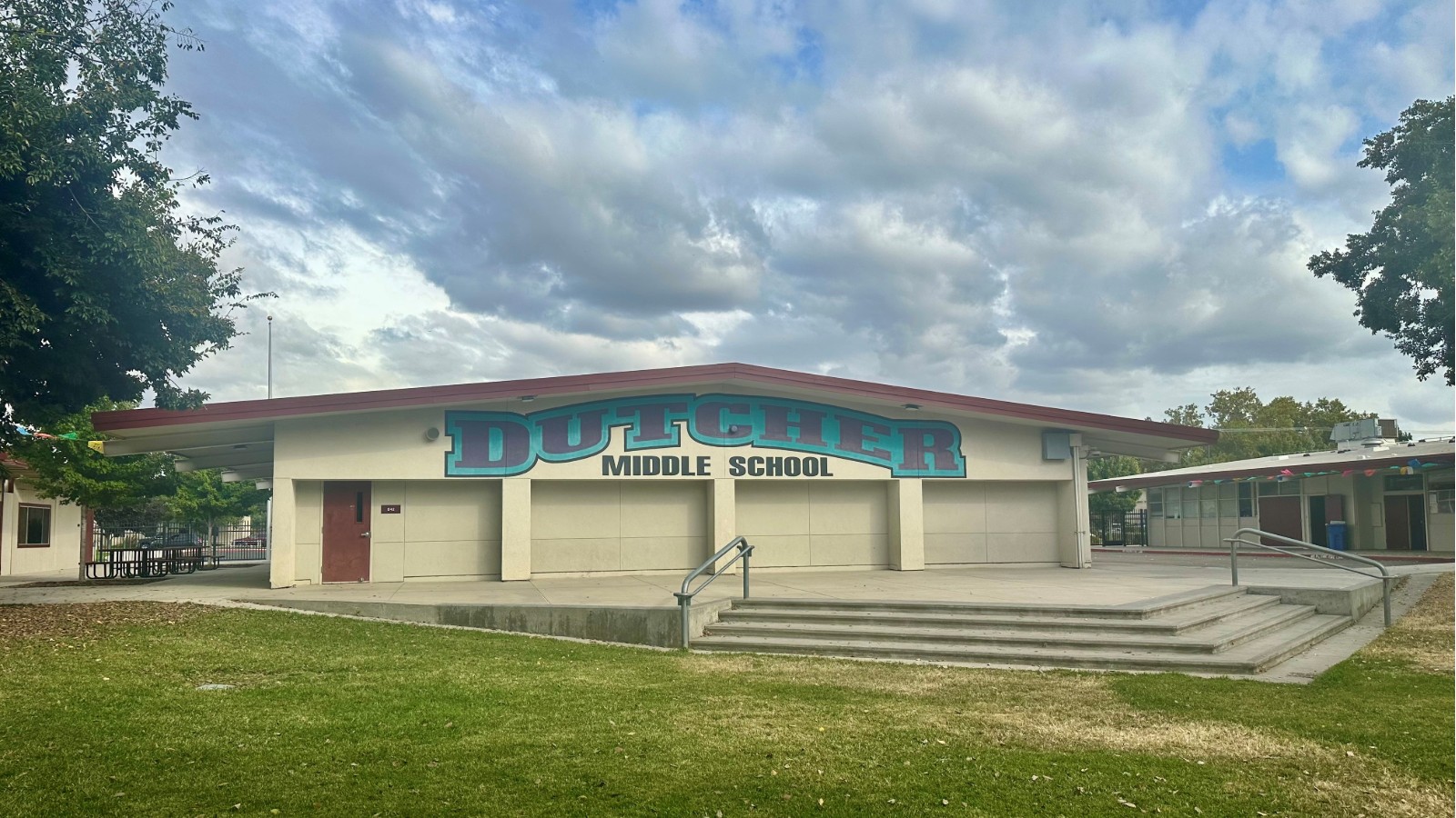 Marvin A. Dutcher Middle School Photo