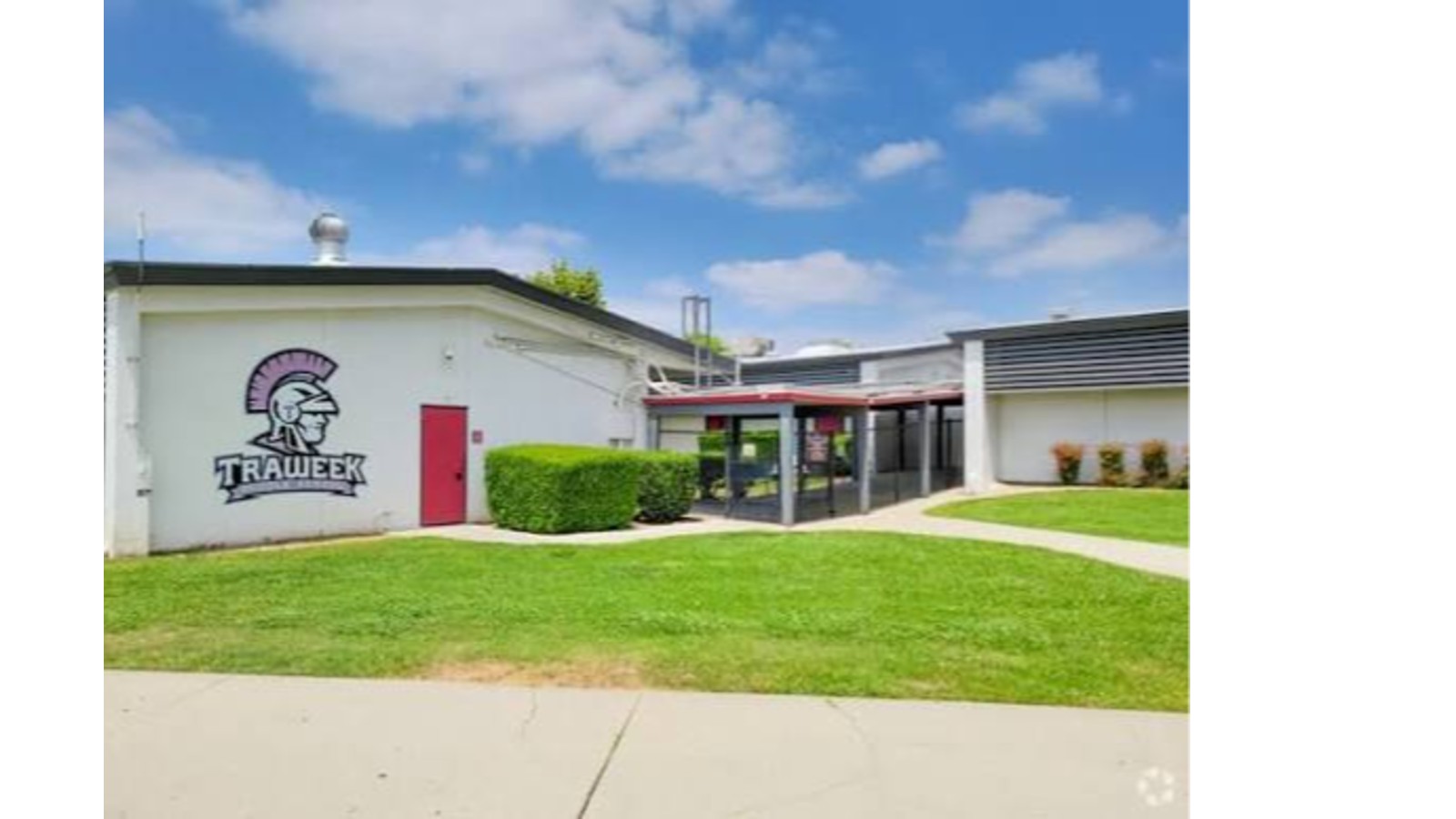 Traweek Middle School Photo