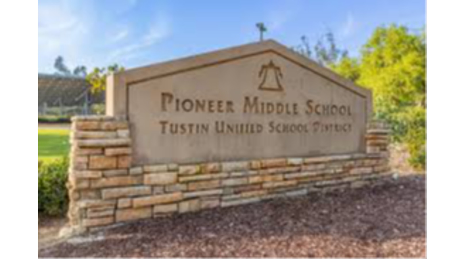 Pioneer Middle School Photo