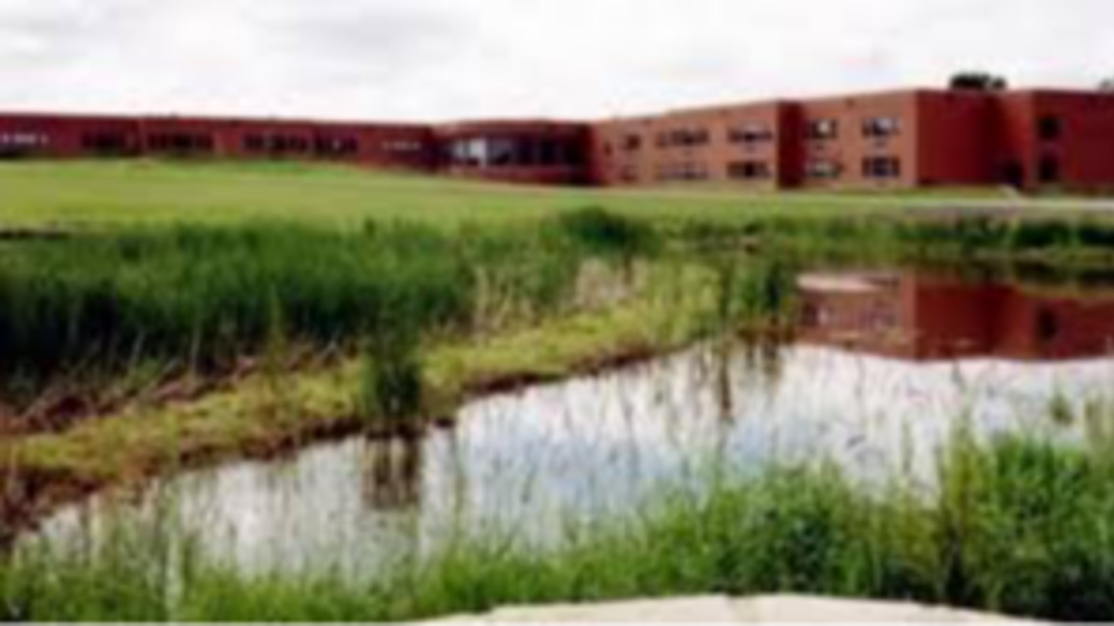 Barrington Middle School Prairie Campus Photo
