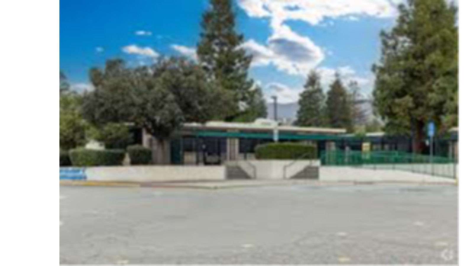 August Boeger Middle School Photo