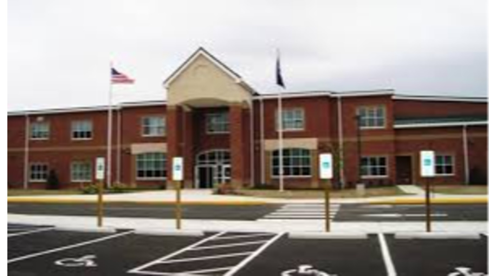 Elizabeth Davis Middle School Photo