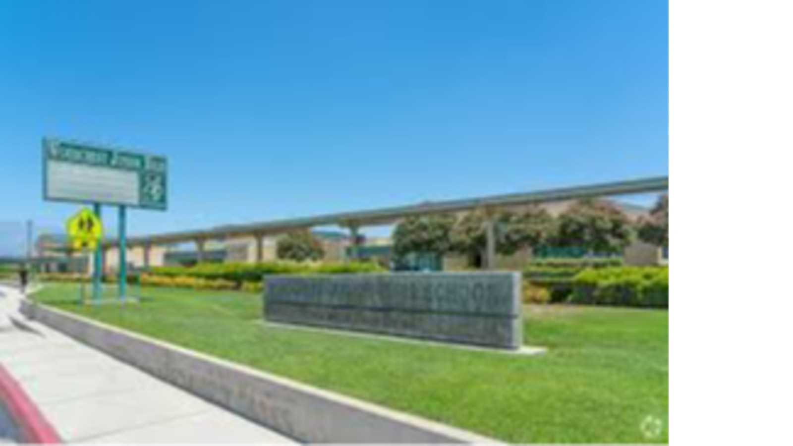 Woodcrest Junior High School Photo