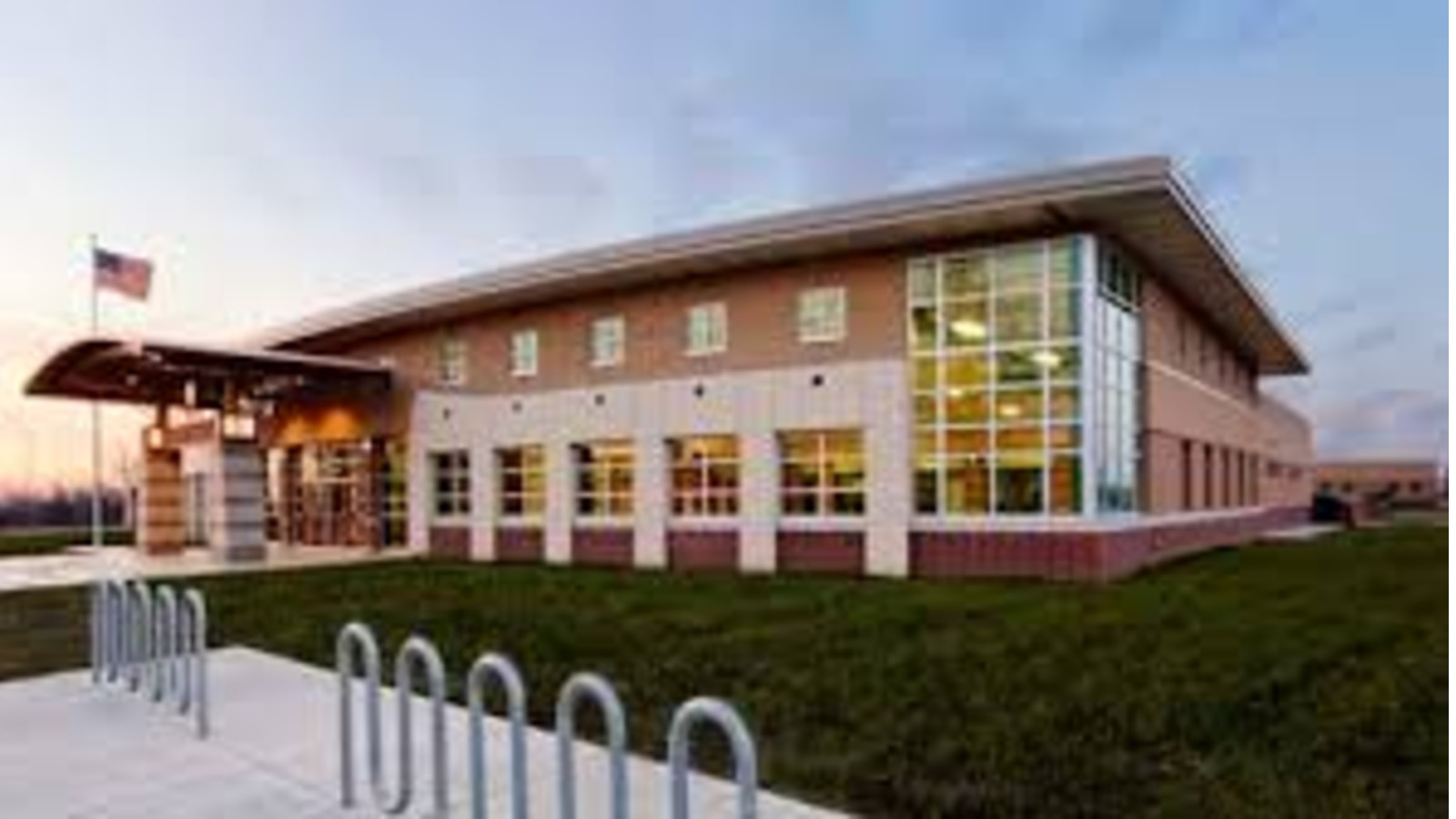 Cherokee Middle School Photo
