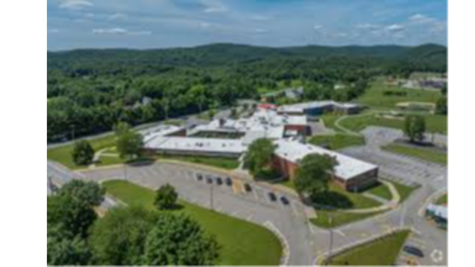 H.H. Wells Middle School Photo