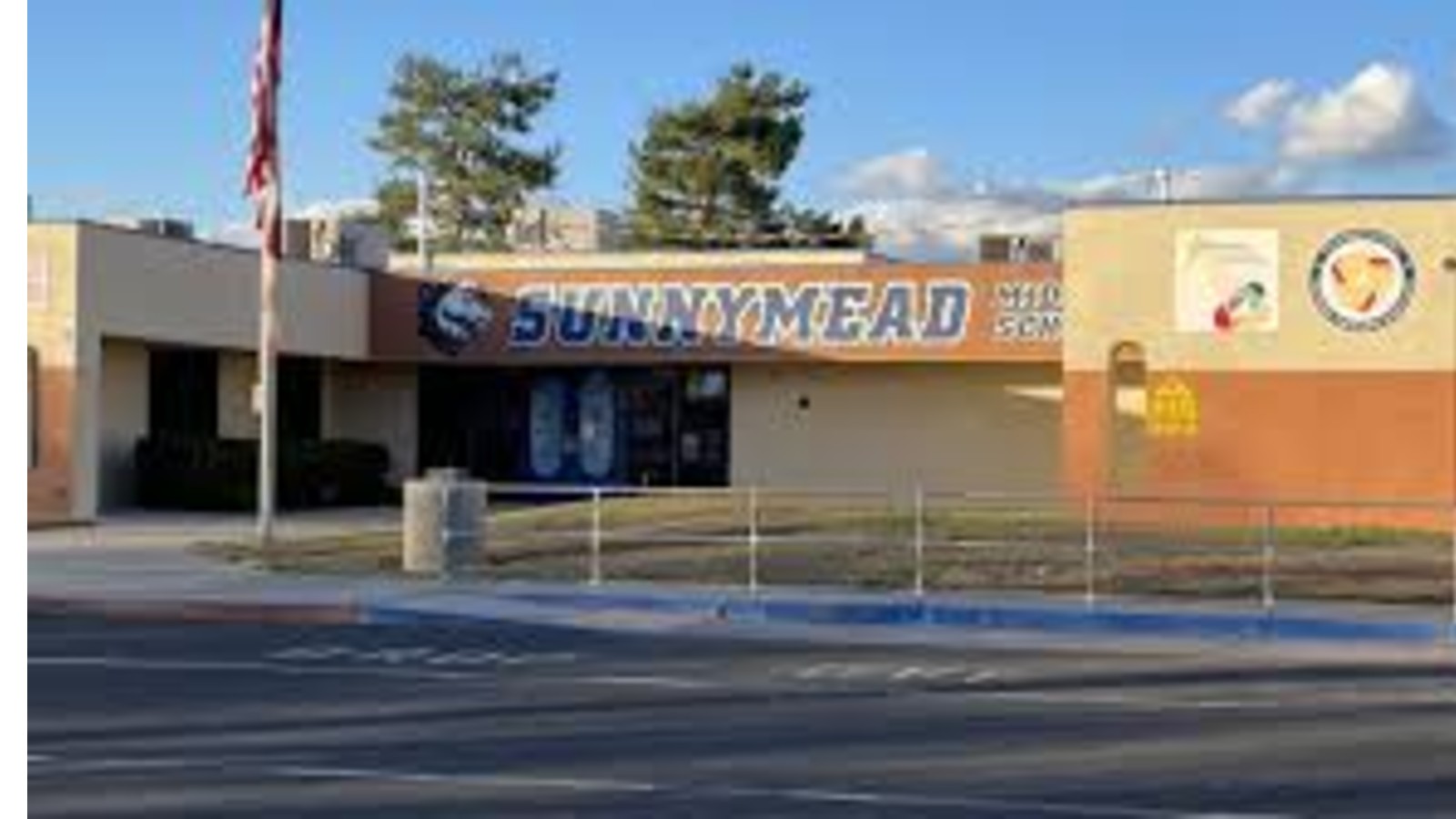 Sunnymead Middle School Photo
