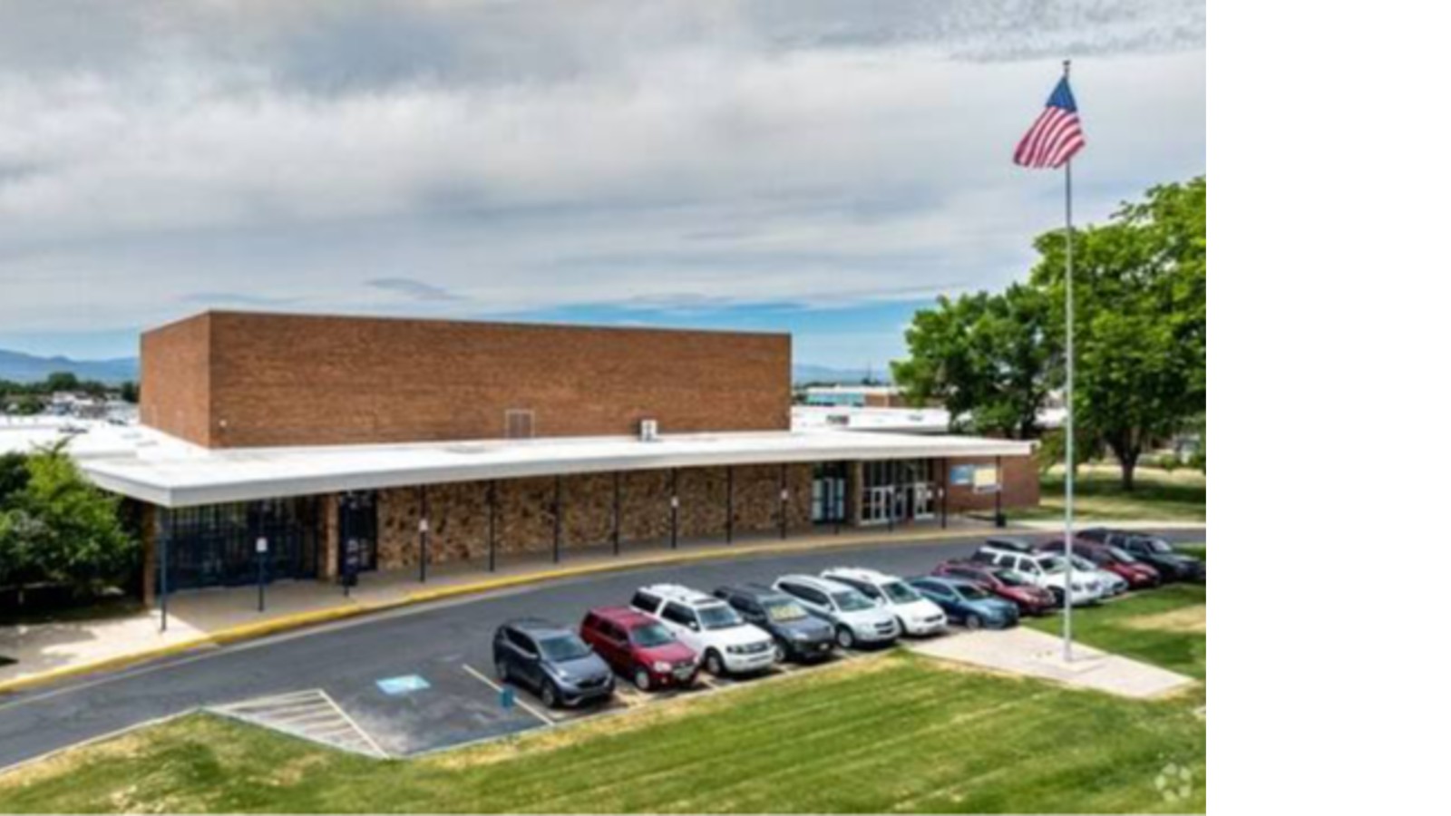 Mount Logan Middle School Photo