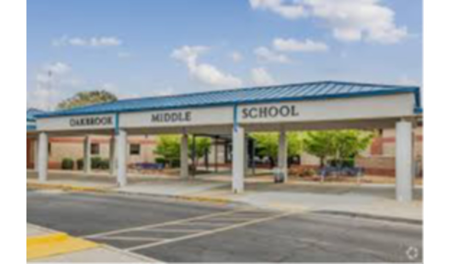 Oakbrook Middle School Photo