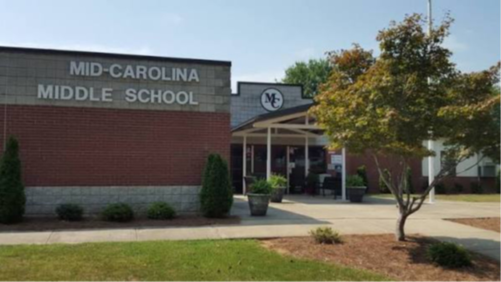 Mid-Carolina Middle School Photo
