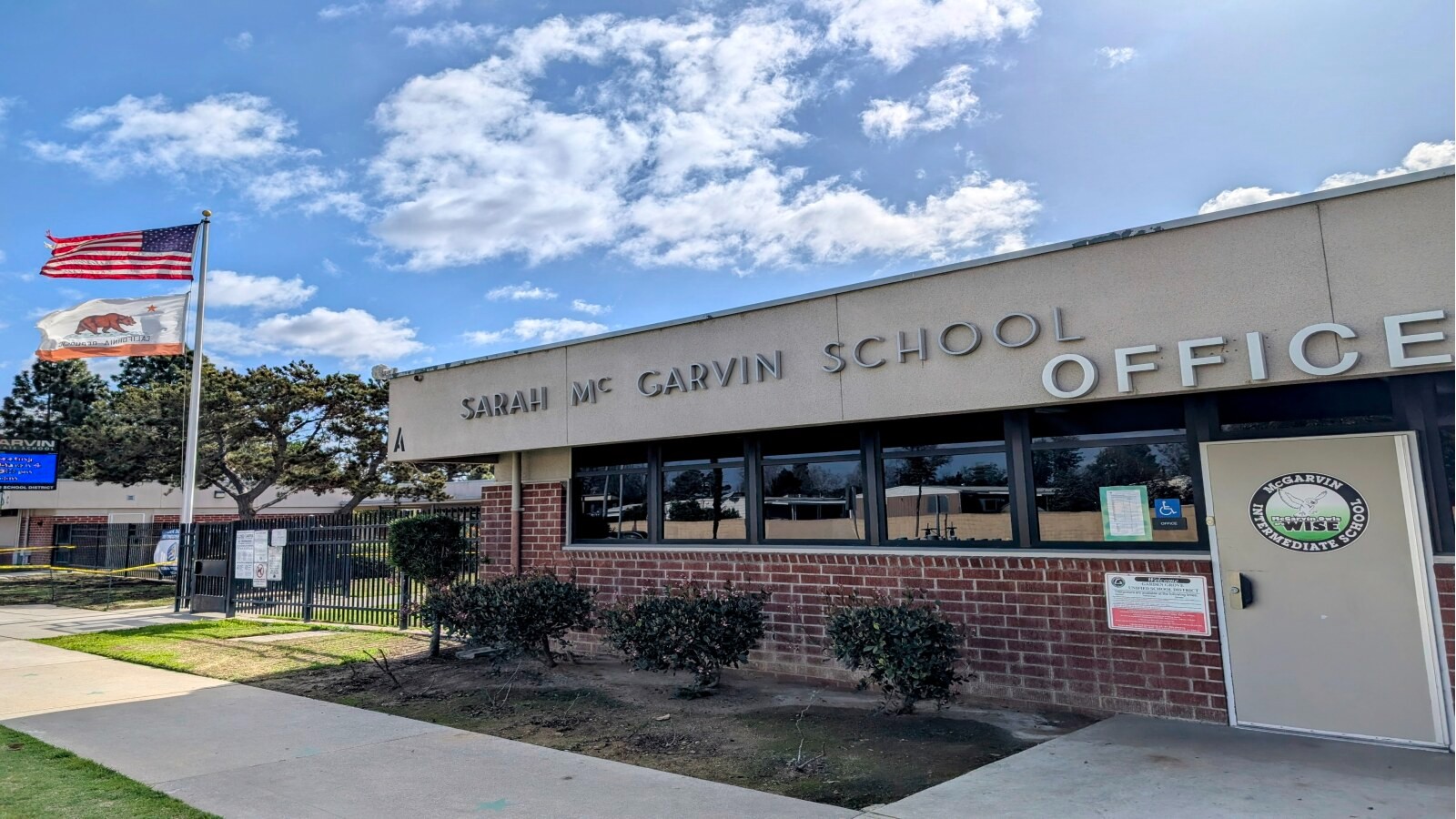 Sarah McGarvin Intermediate School Photo