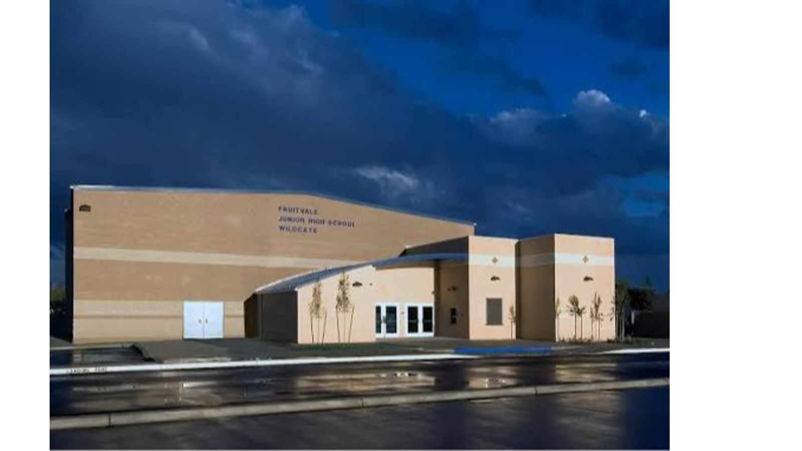Fruitvale Junior High School Photo