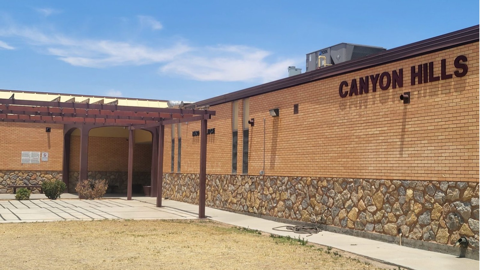 Canyon Hills Junior High School Photo