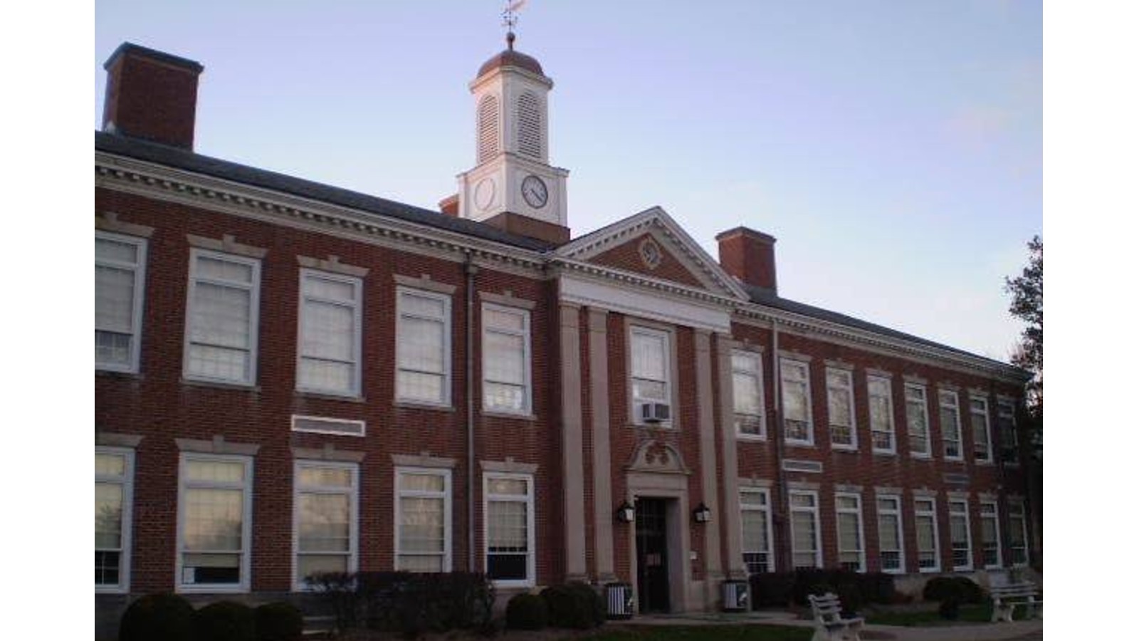 Ridgedale Middle School Photo